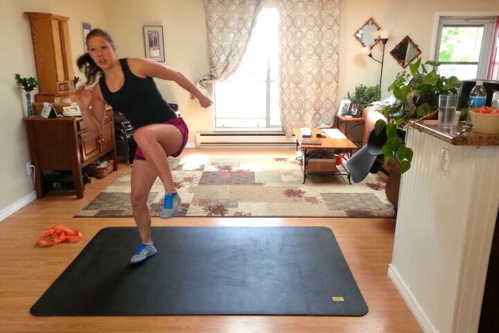 At home workout with Pogamat